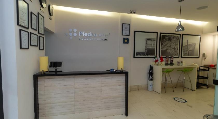 Hoteles Piedra Alta by De Los Perez photo