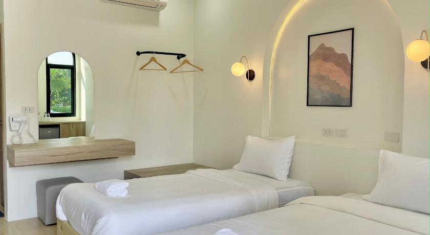 Image of Standard Twin Room 1