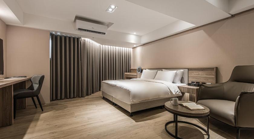 Spring's Rhapsody Hotel - image 42