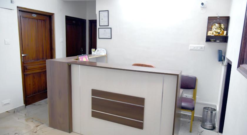 HOTEL UPHAR photo