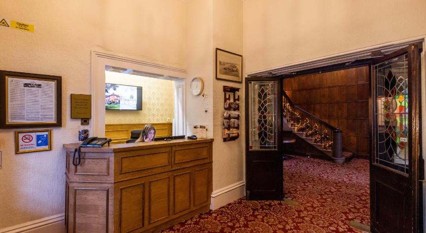 The Upper House photo