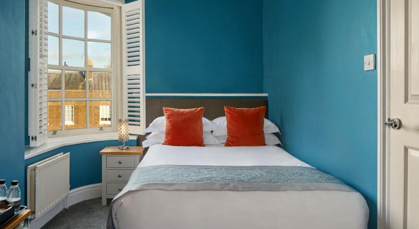 The Royal Adelaide hotel photo
