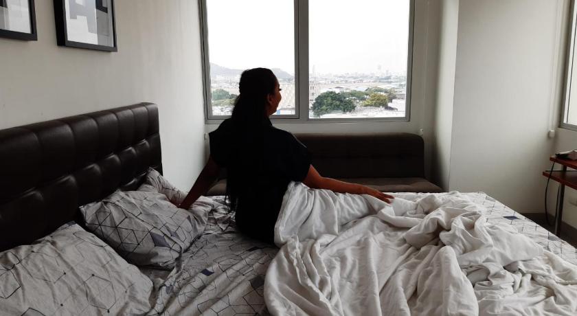 Quo Luxury Room 1 minute to Airport — Hotel in Guayaquil