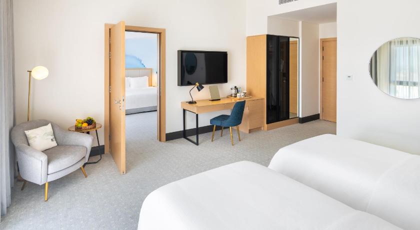 Image of Deluxe Partial Sea View Twin Room 4
