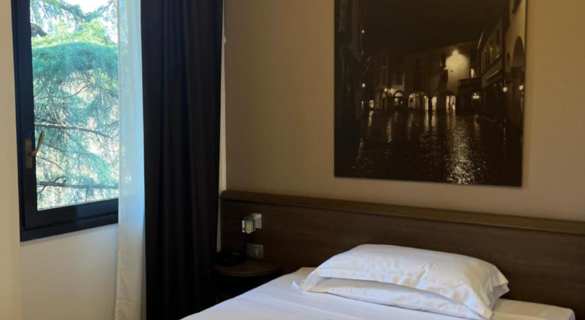 Nuovo Albergo Italia photo