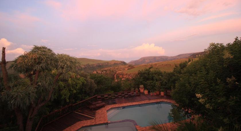 Acra-Retreat Mountain View Lodge photo