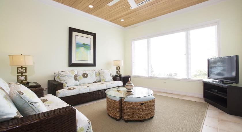 Image of Two-Bedroom Villa 12