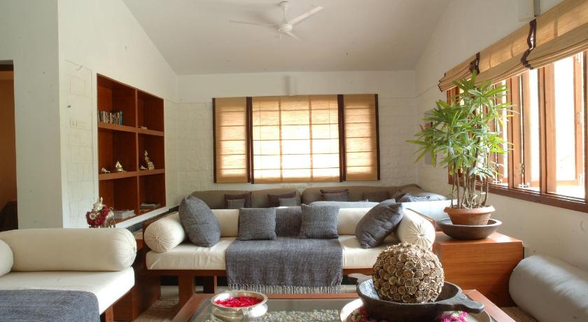 Image of Family Room 4