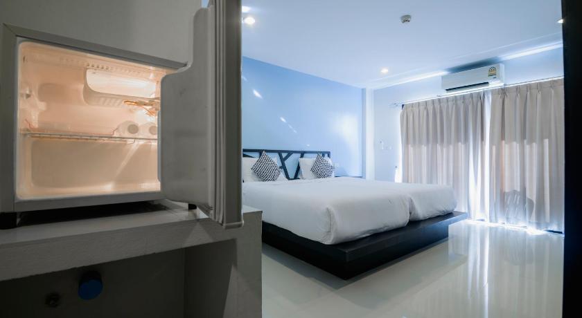รูปของห้องเตียงแฝดพร้อมวิวตัวเมือง (City View Twin Room) 5