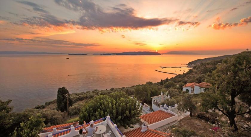 Secret Sporades Panoramic Residence — Hotel in Klima (Magnisia)