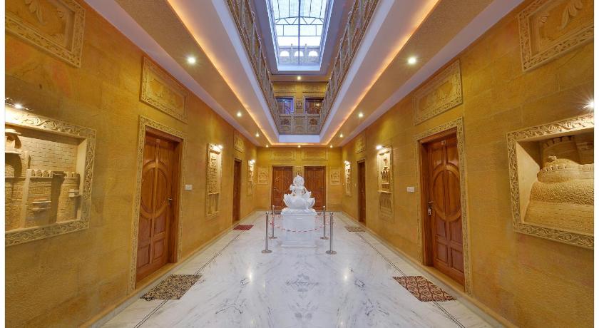 Hotel Sky Plaza - image 10