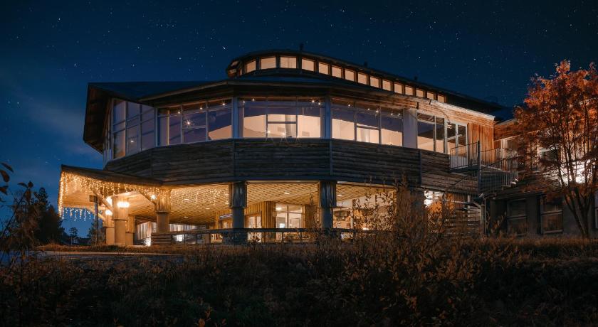 Lapland Hotels Yllaskaltio — Hotel in Akaslompolo