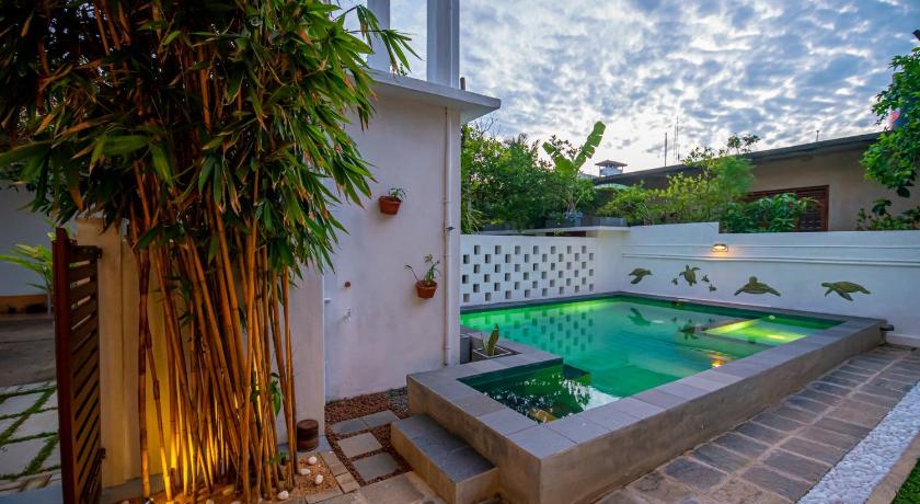 The Residence Hikkaduwa - image 3