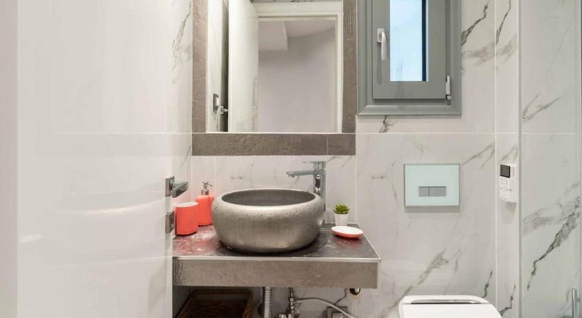 Galleries Elegant Suites photo