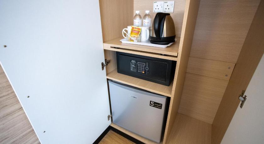 Image of Superior Twin Bed - Non-Smoking 12
