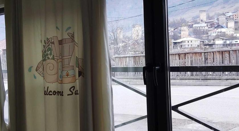 Manoni Ratiani's Guesthouse photo