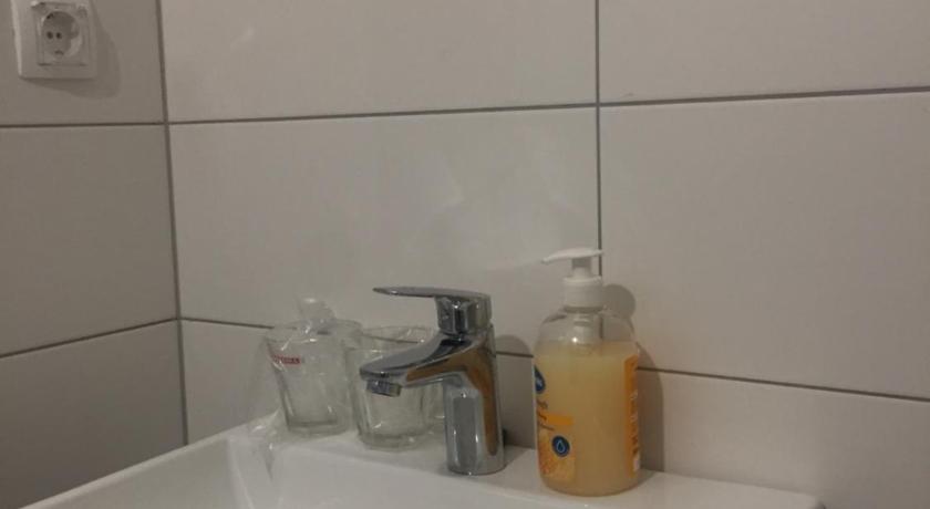Image of Apartment 9