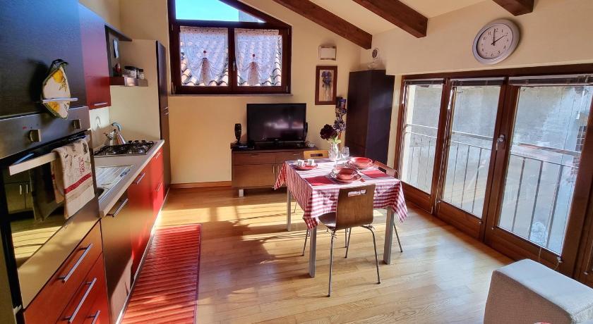 Saluzzo Historic Center Apartment