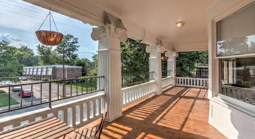 멤피스 (TN) Splendid Colonial in Midtown with Parking 숙소 수영장