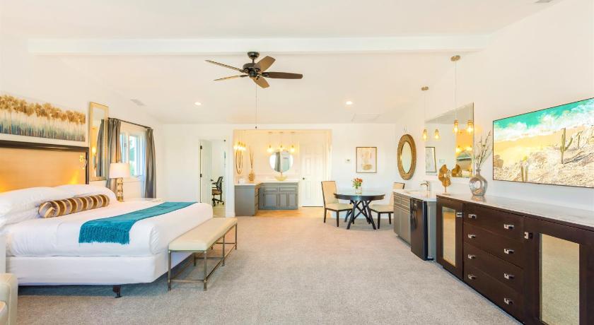 テメキュラ (CA) Villa Inn- Adult Only- Temecula Wine Country 4つ星 宿泊施設 プール