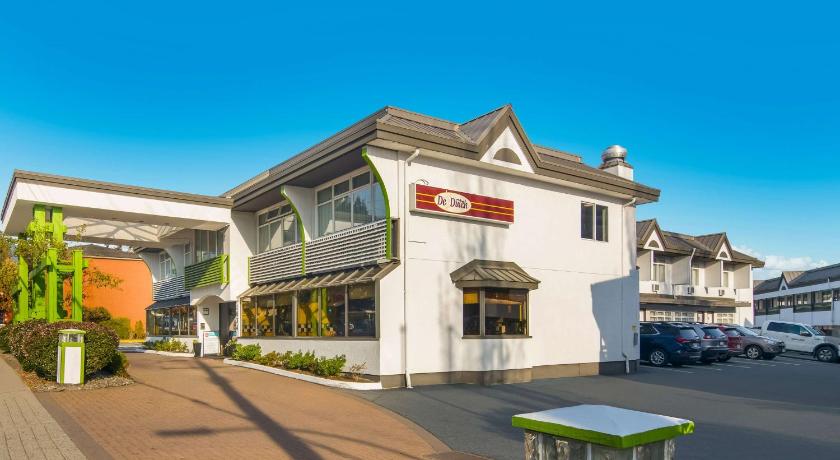 SureStay Hotel by Best Western North Vancouver Capilano photo