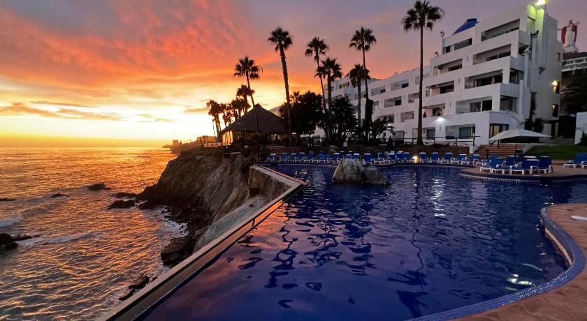 Las Rocas Resort & Spa photo