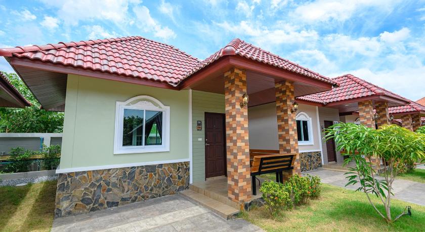 Avarin Resort - image 38