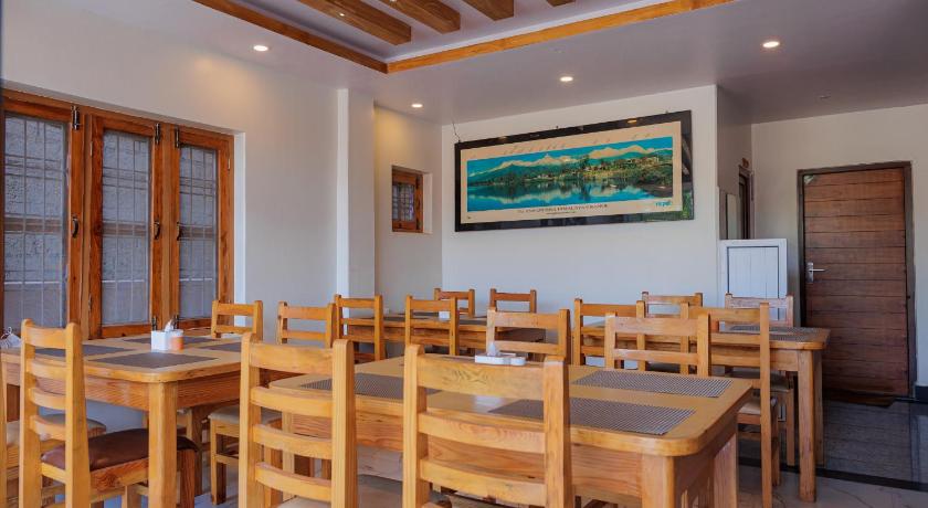 Hotel Sandalwood — Pokhara (3)