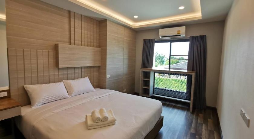 촌부리 Premier Luxe Hotel โรงแรมพรีเมียร์ลักซ์ 4성급 게스트하우스 로비