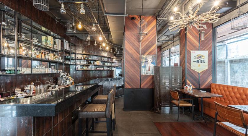 バンコク Adelphi Forty-Nine Hotel 4つ星 ホテル 眺望