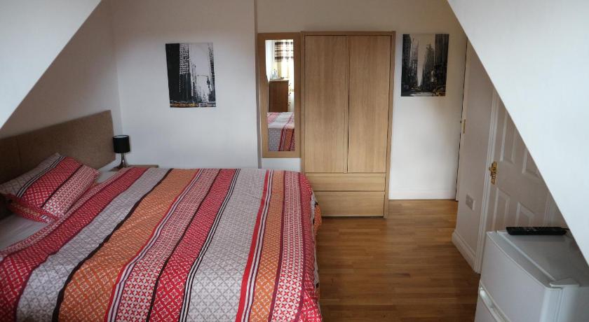 Homeside B&B photo