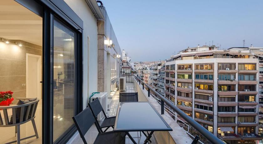 Ace Location | Luxury Building photo