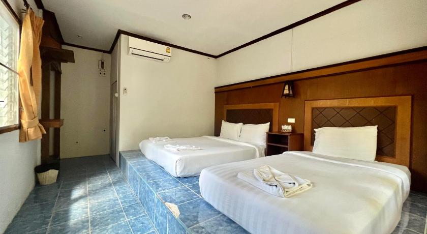Image of Standard Bungalow Air Conditioning 3