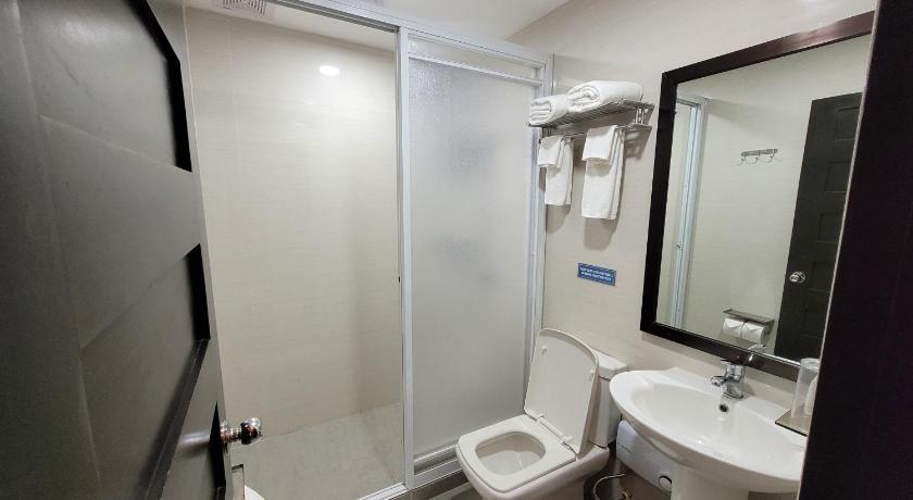 Image of Premium Triple Room 8