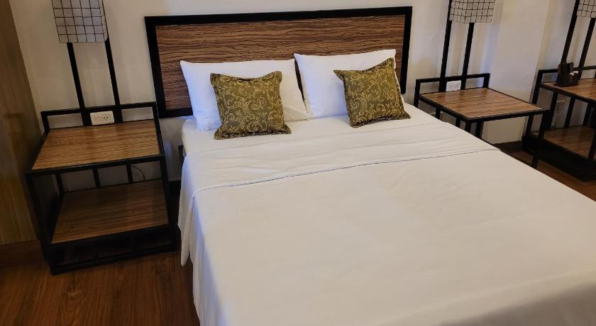 Image of Family Room 7