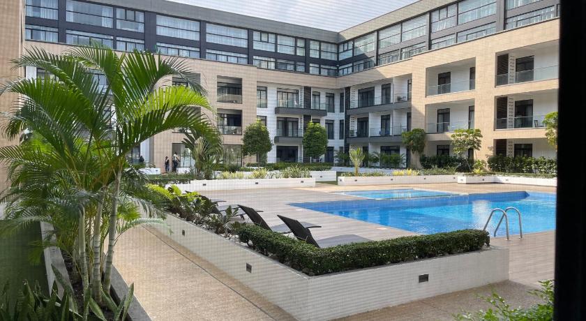 Embassy Gardens Luxury Suites &amp; Apartments — Hotel in Accra