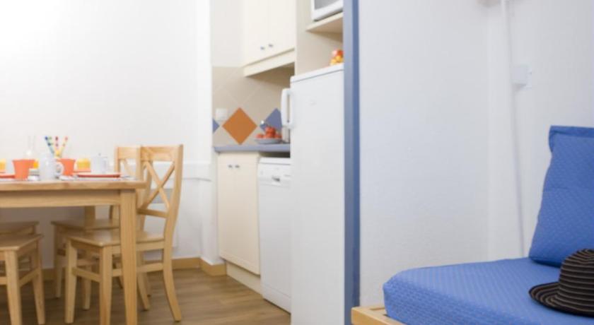 Image of 2-Bedroom Sea View Apartment 11