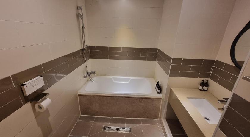 Hound Hotel Seomyeon Beomcheon photo