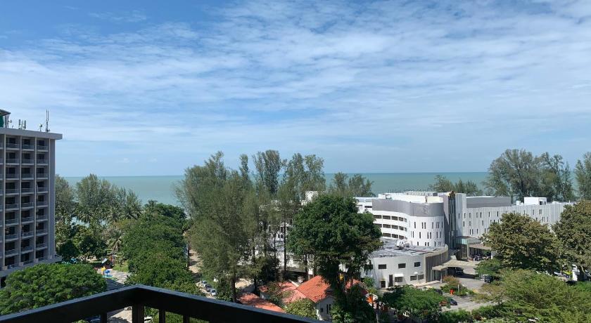 The Rockview Bayu Emas Penang Near Beach photo
