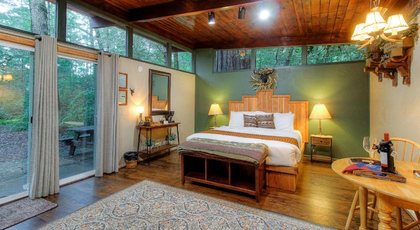 레깃 Redwoods River Resort & Campground 숙소 스위트룸