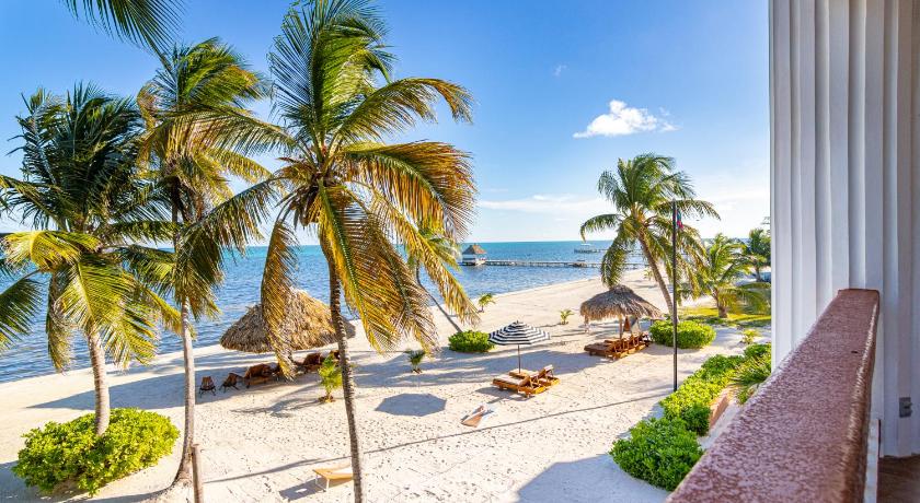 Lighthouse Beach Villas photo