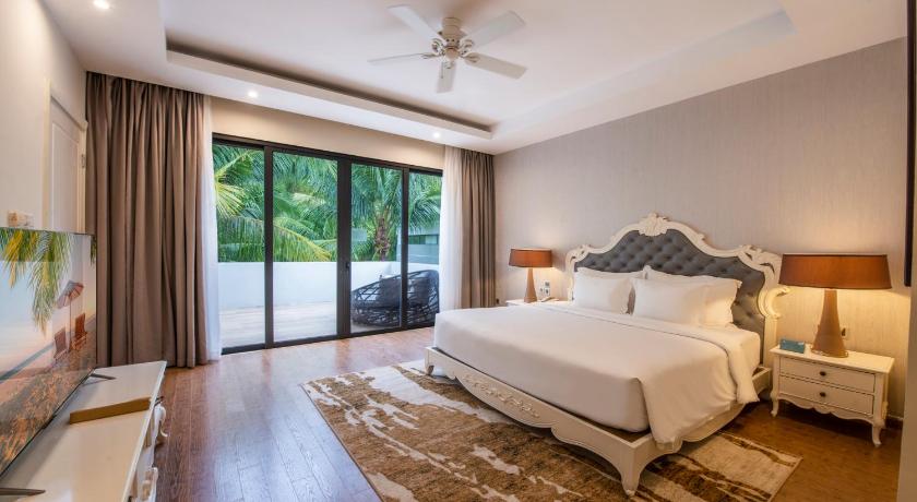 Image of 3-Bedroom Duplex Villa with Private Pool 5