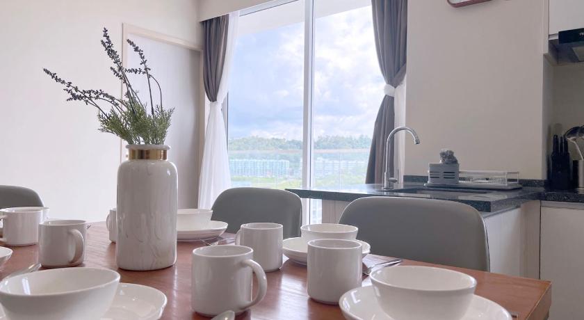 Kota Kinabalu KWEN Suites-Tanjung Aru InfinityPool Seaview/Airport View 4-Star Guesthouse suite