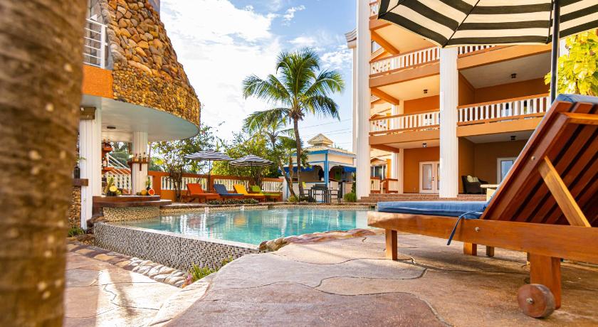 Lighthouse Beach Villas photo