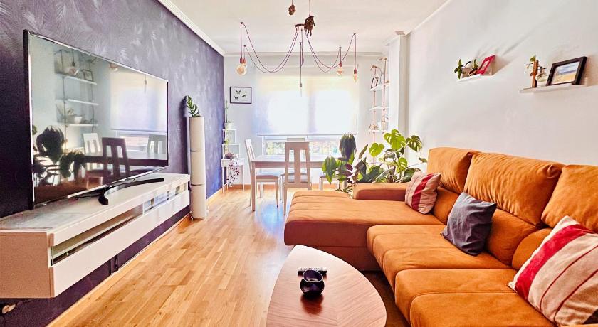 Housingleon- Casa Oliva con opcion a Garaje