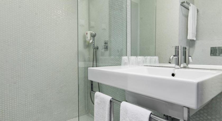 Image of Double Room 11