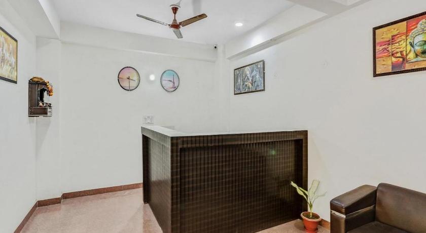 Hotel Noida Stay sec 51 photo