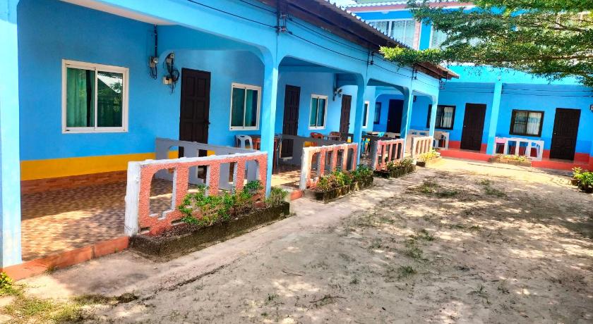 Lanta Blue House photo