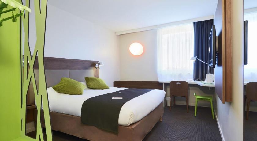 Hotel Campanile Bordeaux Ouest Merignac Aeroport photo