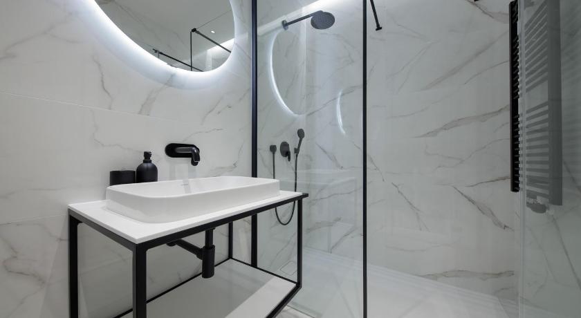 Luxury Haven in Zagreb - image 15